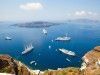 Limitado el acceso a los turistas en la isla de Santorini Cruceros atracados en la isla de Santorini